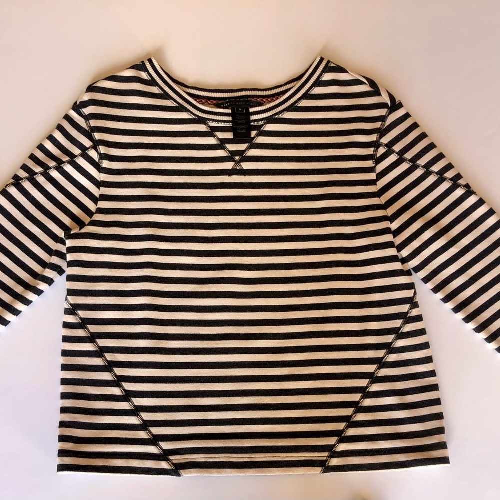 Marc By Marc Jacobs Black and White Striped Long Sleeve Tee sweatshirt